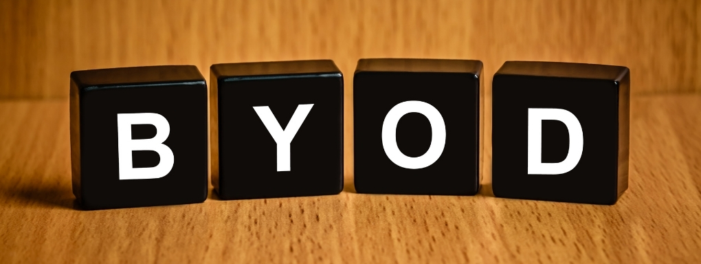 Black cubes with white letters spelling out "BYOD"